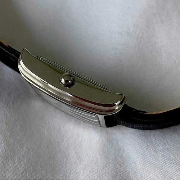 ⭐️HOST PICK⭐️ Bulova Wristwatch - Picture 7 of 9